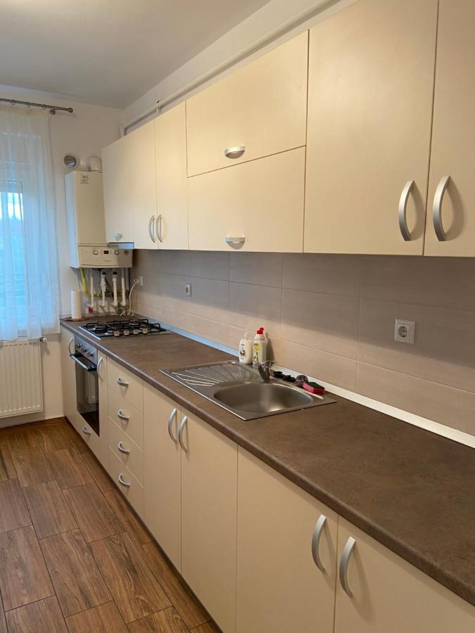 شقة ألبا يوليا  في Motilor Apartament المظهر الخارجي الصورة